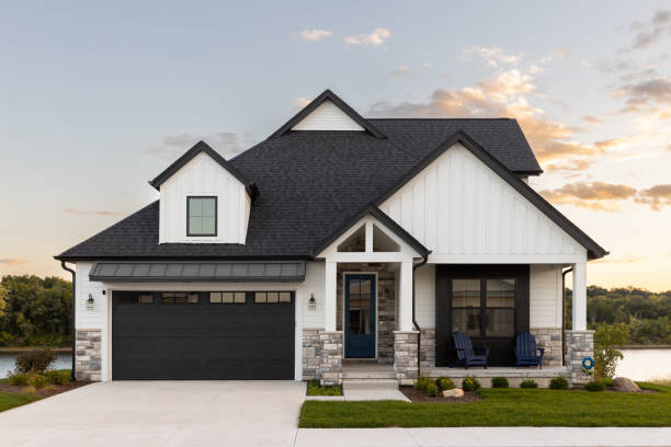 Best Roof Moss and Algae Removal  in Kimberly, AL